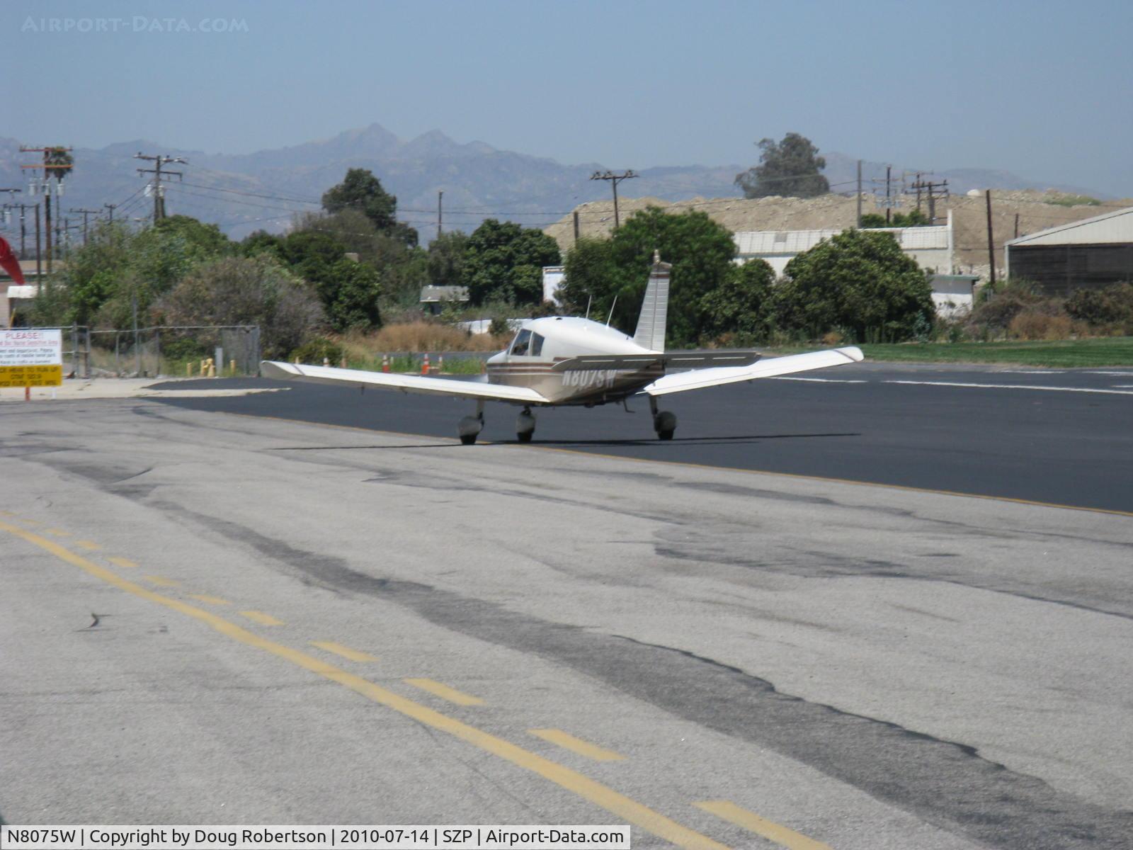 N8075W, 1965 Piper PA-28-180 C/N 28-2163, 1965 Piper PA-28-180 CHEROKEE, Lycoming O&VO-360 180 Hp, holding short Rwy 22