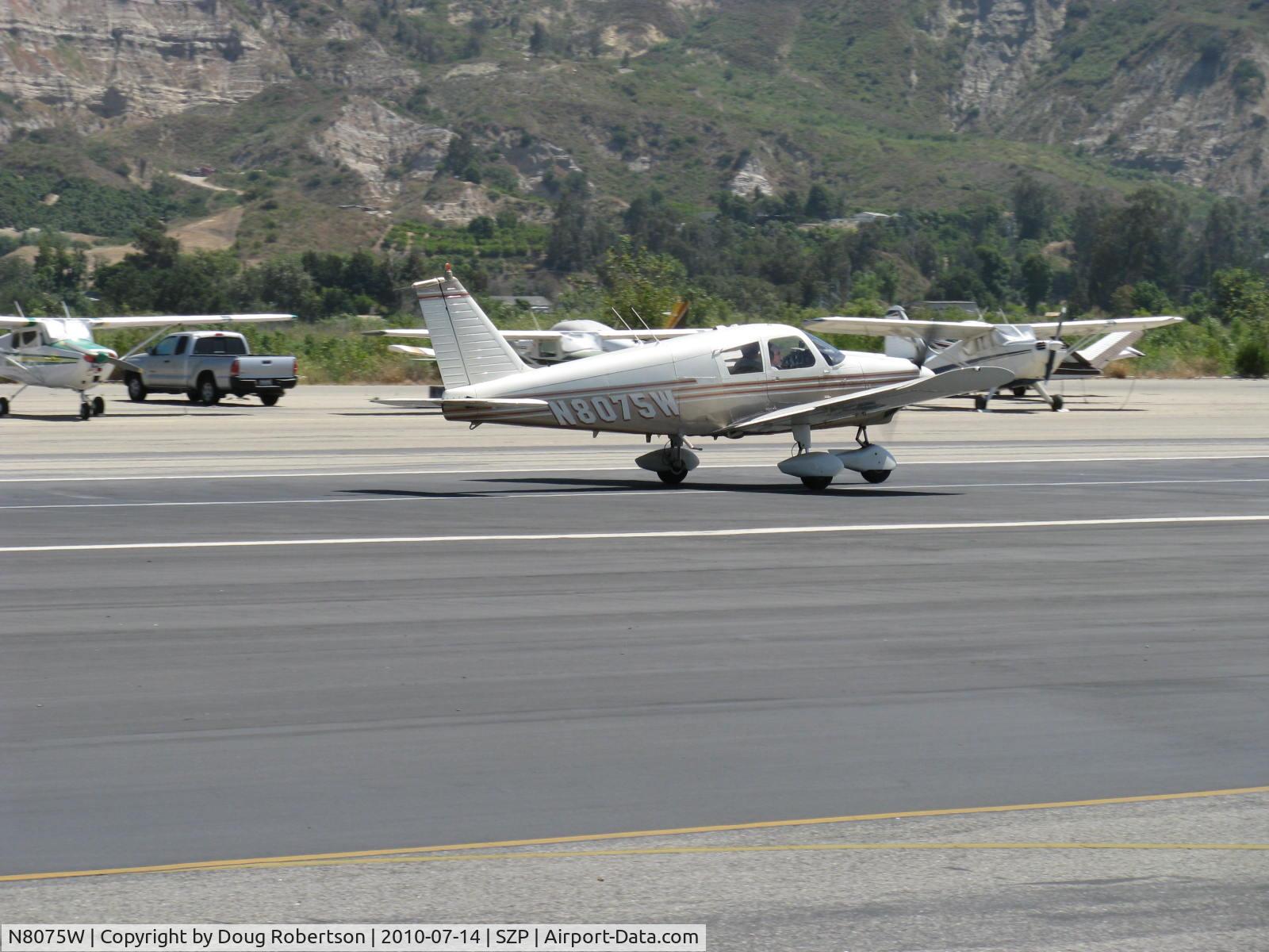 N8075W, 1965 Piper PA-28-180 C/N 28-2163, 1965 Piper PA-28-180 CHEROKEE, Lycoming O&VO-360 180 Hp, takeoff roll Rwy 22