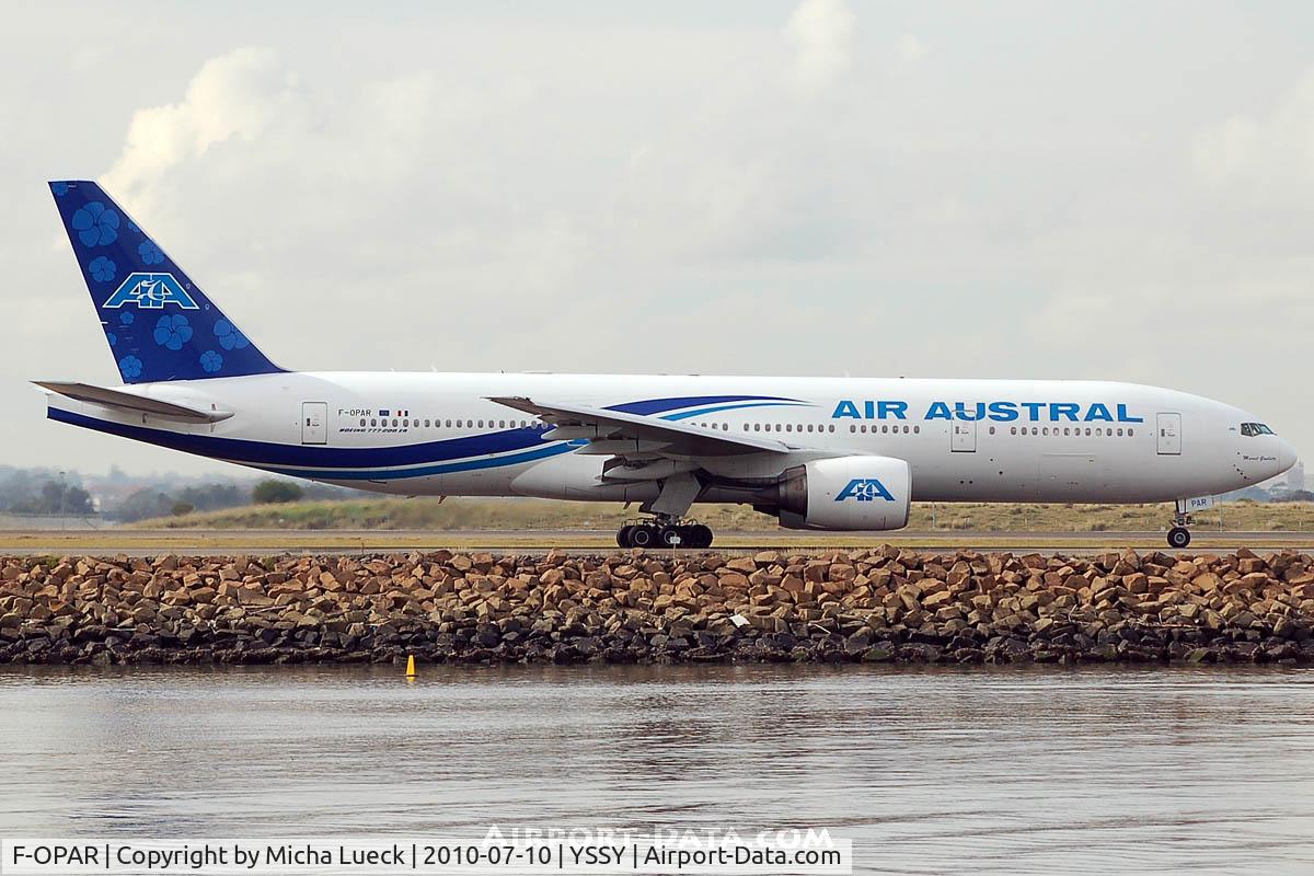 F-OPAR, 1999 Boeing 777-2Q8/ER C/N 29908, At Sydney