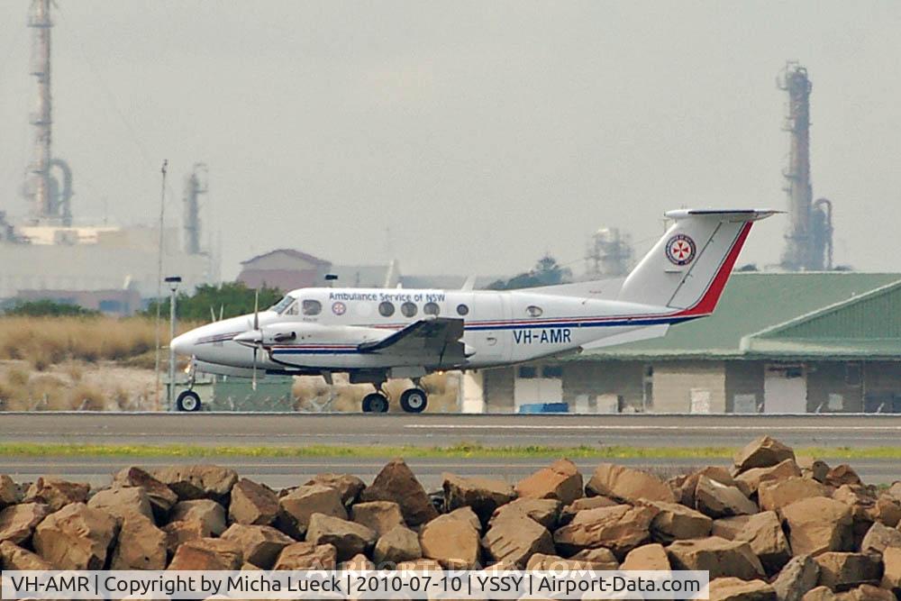 VH-AMR, 2003 Raytheon B200 King Air C/N BB-1812, At Sydney