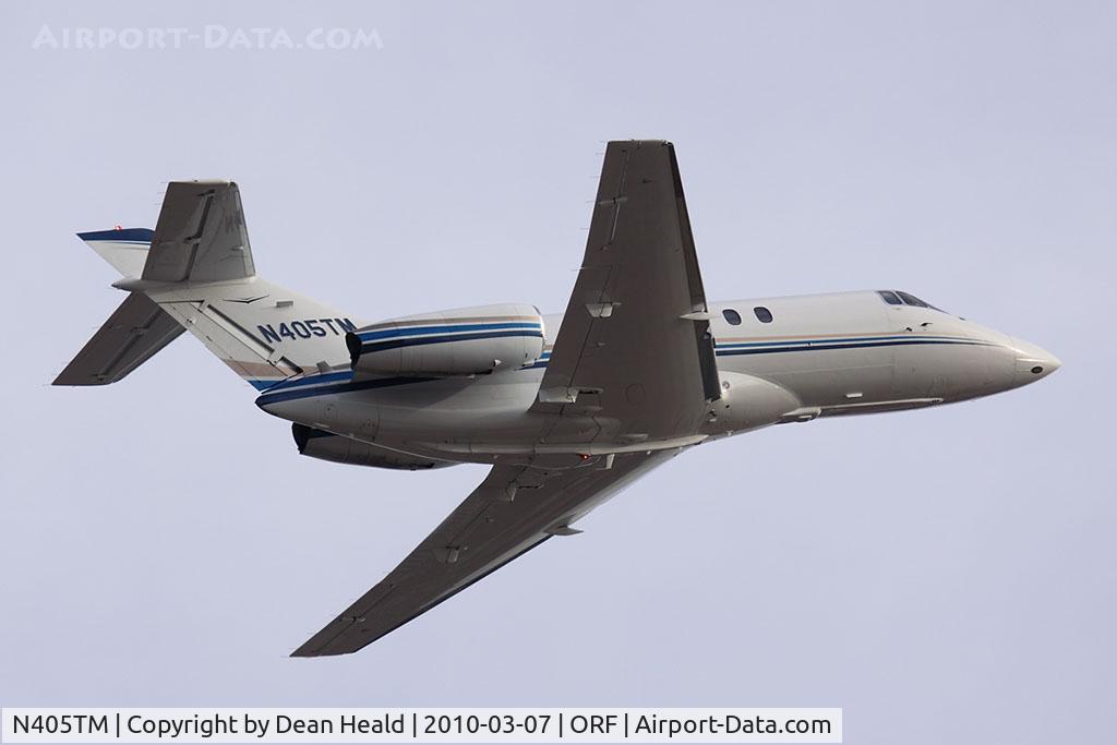 N405TM, 2004 Raytheon Hawker 800XP C/N 258667, 2004 Raytheon Hawker 800XP N405TM climbing out from RWY 23 enroute to Port Columbus Int'l (KCMH).