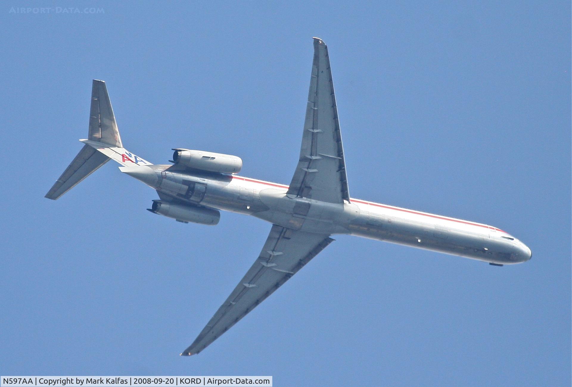 N597AA, 1992 McDonnell Douglas MD-83 (DC-9-83) C/N 53287, American Airlines Mcdonnell Douglas DC-9-83(MD-83), N597AA on approach KORD.