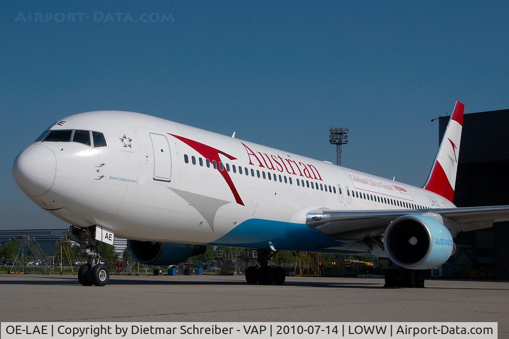 OE-LAE, 2000 Boeing 767-3Z9/ER C/N 30383, Austrian Airlines Boeing 767-300