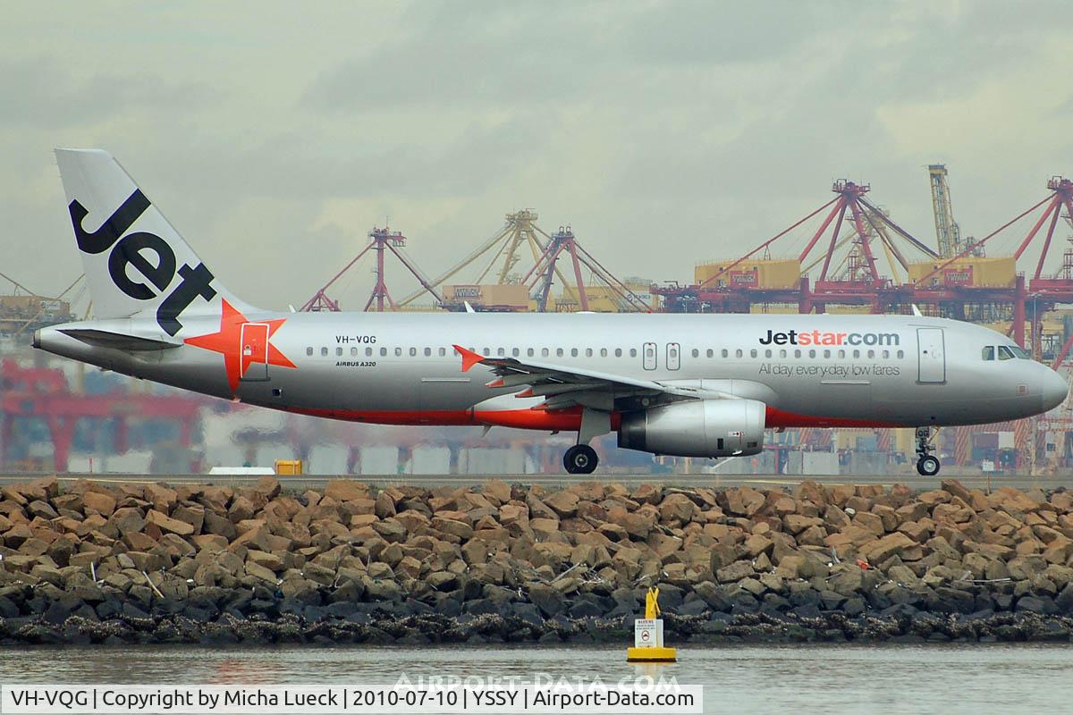 VH-VQG, 2006 Airbus A320-232 C/N 2787, At Sydney