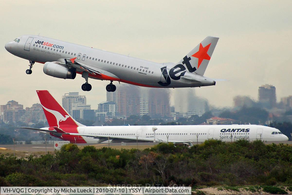 VH-VQG, 2006 Airbus A320-232 C/N 2787, At Sydney