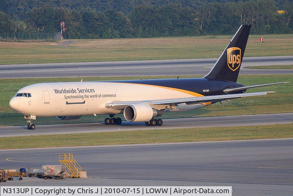 N313UP, 1996 Boeing 767-34AF C/N 27764, UPS Boeing 767-34AF