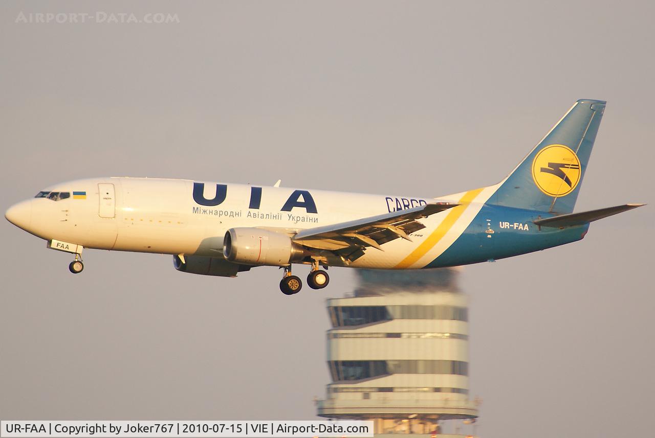 UR-FAA, 1989 Boeing 737-3Y0(F) C/N 24462, Ukraine International Cargo