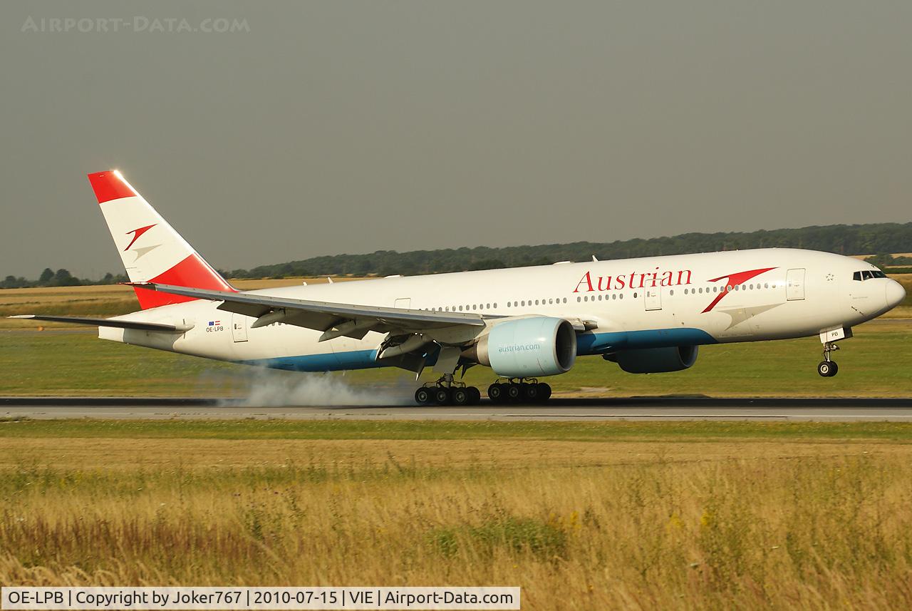 OE-LPB, 1998 Boeing 777-2Z9/ER C/N 28699, Austrian Airlines