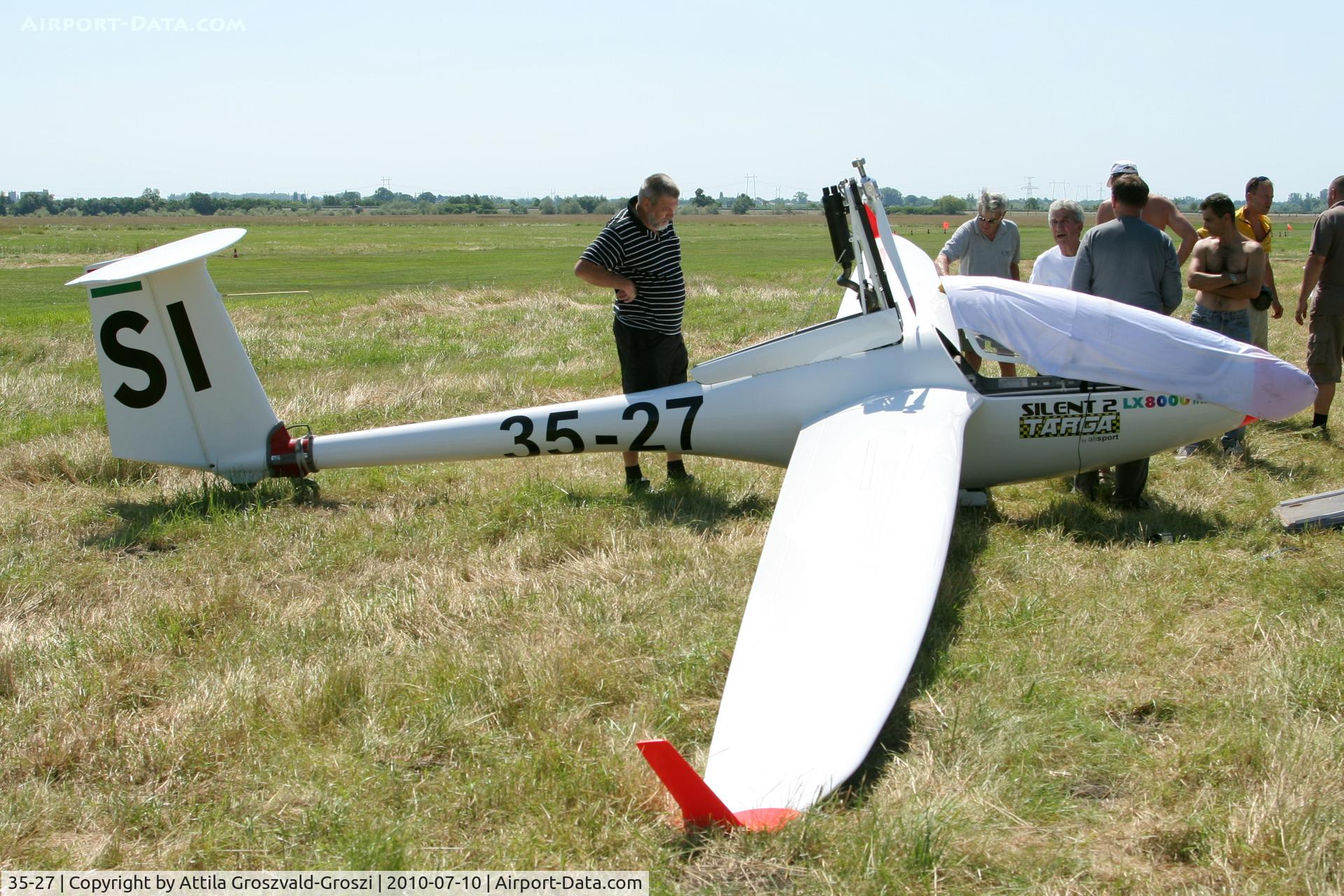 35-27, 2009 Alisport Silent 2 Targa C/N 2039, Balatonfökajár UL Airfield, Hungary - Ultralight day.