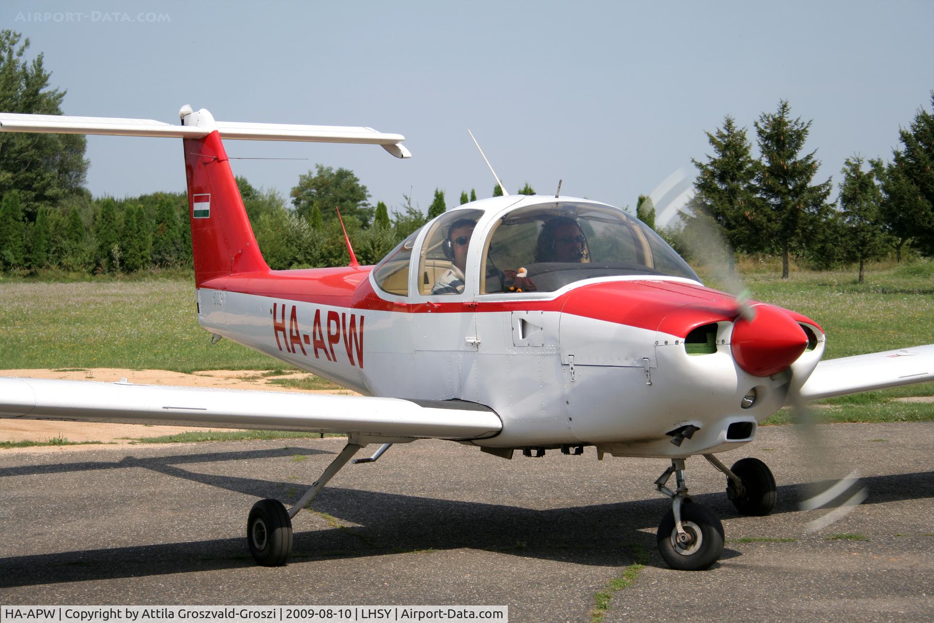 HA-APW, 1979 Piper PA-38-112 Tomahawk Tomahawk C/N 38-79A0512, Szombathely Airfield - Hungary.