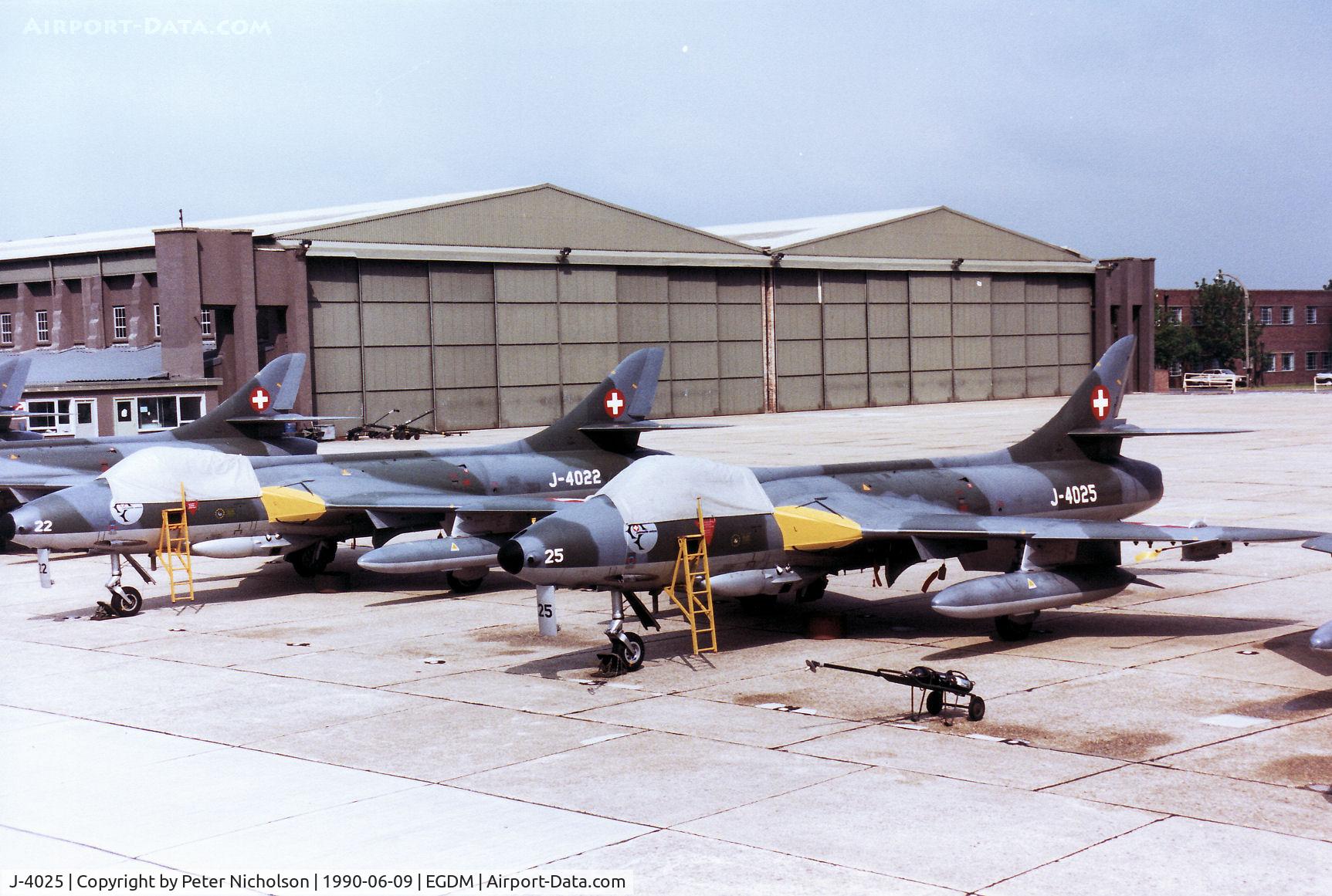 J-4025, 1959 Hawker Hunter F.58 C/N 41H-697394, Hunter F.58 of the Patrouille Suisse display team on the flight-line at the 1990 Boscombe Down Battle of Britain 50th Anniversary Airshow.