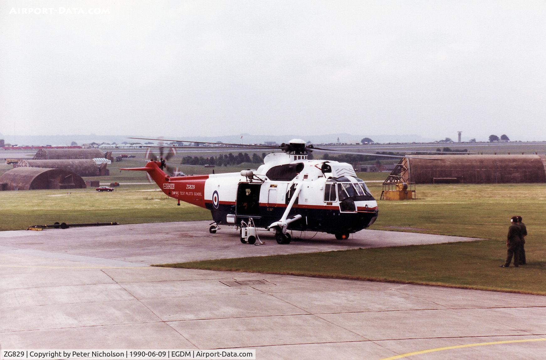 ZG829, 1989 Westland Sea King Mk.4X C/N WA829, Sea King Mk.4X of the Empire Test Pilots School on the flight-line at the 1990 Boscombe Down Battle of Britain 50th Anniversary Airshow.