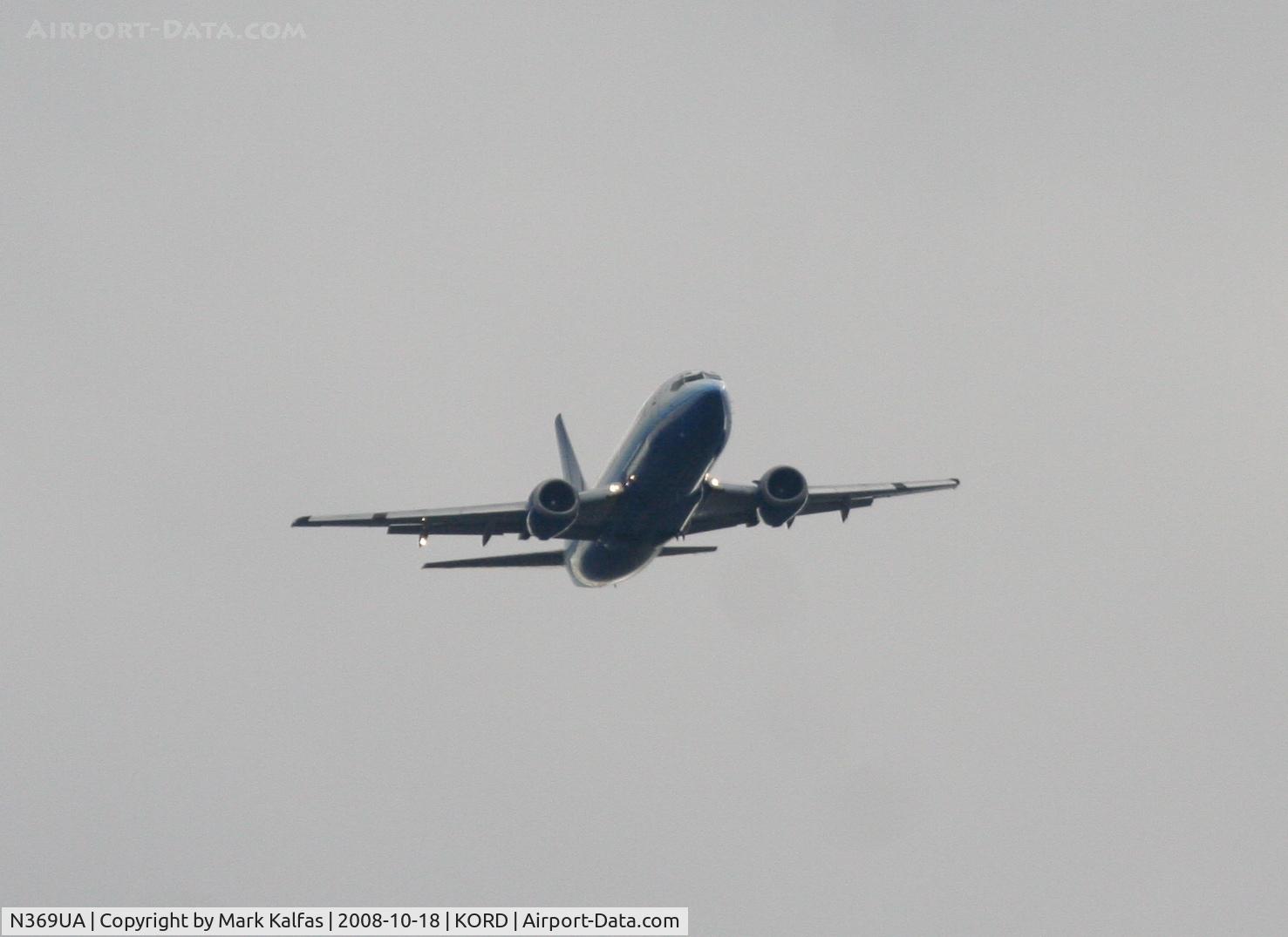N369UA, 1989 Boeing 737-322 C/N 24538, United Airlines Boeing 737-322, N369UA, 4R approach KORD.