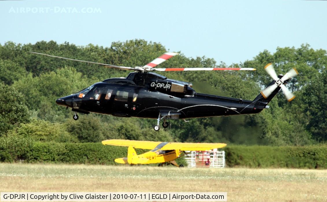 G-DPJR, 1989 Sikorsky S-76B C/N 760352, Ex: N120PM>N120PP>N95LT>N95UT>G-JCBA>G-DOJR
Owned by; BLACKBIRD LOGISTICS LTD
