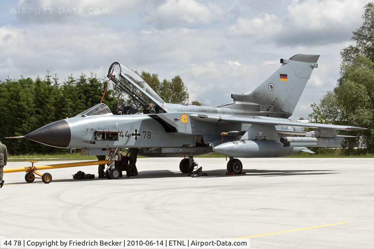 44 78, Panavia Tornado IDS C/N 451/GS131/4178, ready to be towed