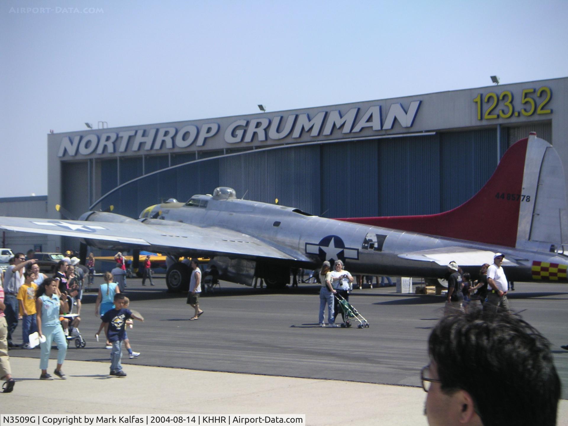 N3509G, 1944 Boeing B-17G Flying Fortress C/N Not found 44-85778, Boeing B-17G Flying Fortress, N3509G Miss Angela on the ramp at KHHR during the 2004 Air Faire.