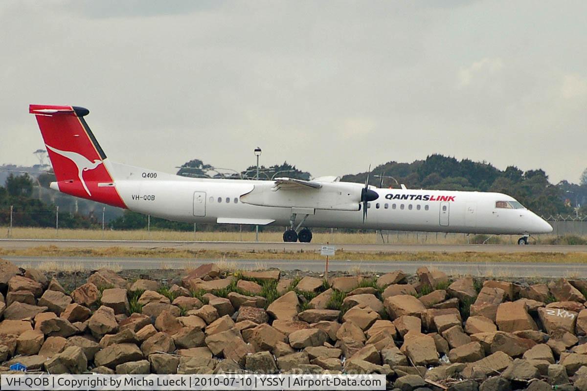 VH-QOB, 2005 De Havilland Canada DHC-8-402Q Dash 8 C/N 4116, At Sydney
