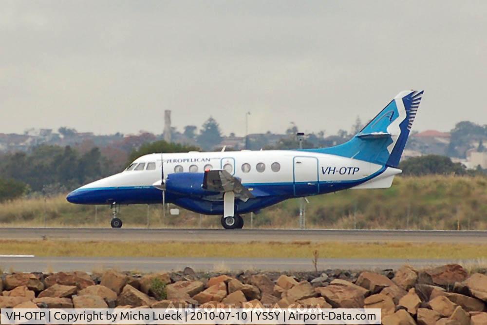 VH-OTP, 1992 British Aerospace BAe-3201 Jetstream 32 C/N 974, At Sydney