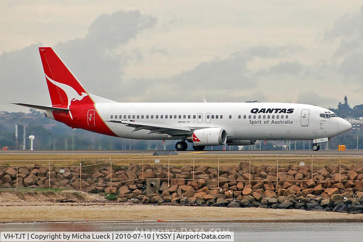 VH-TJT, 1993 Boeing 737-476 C/N 24445, At Sydney