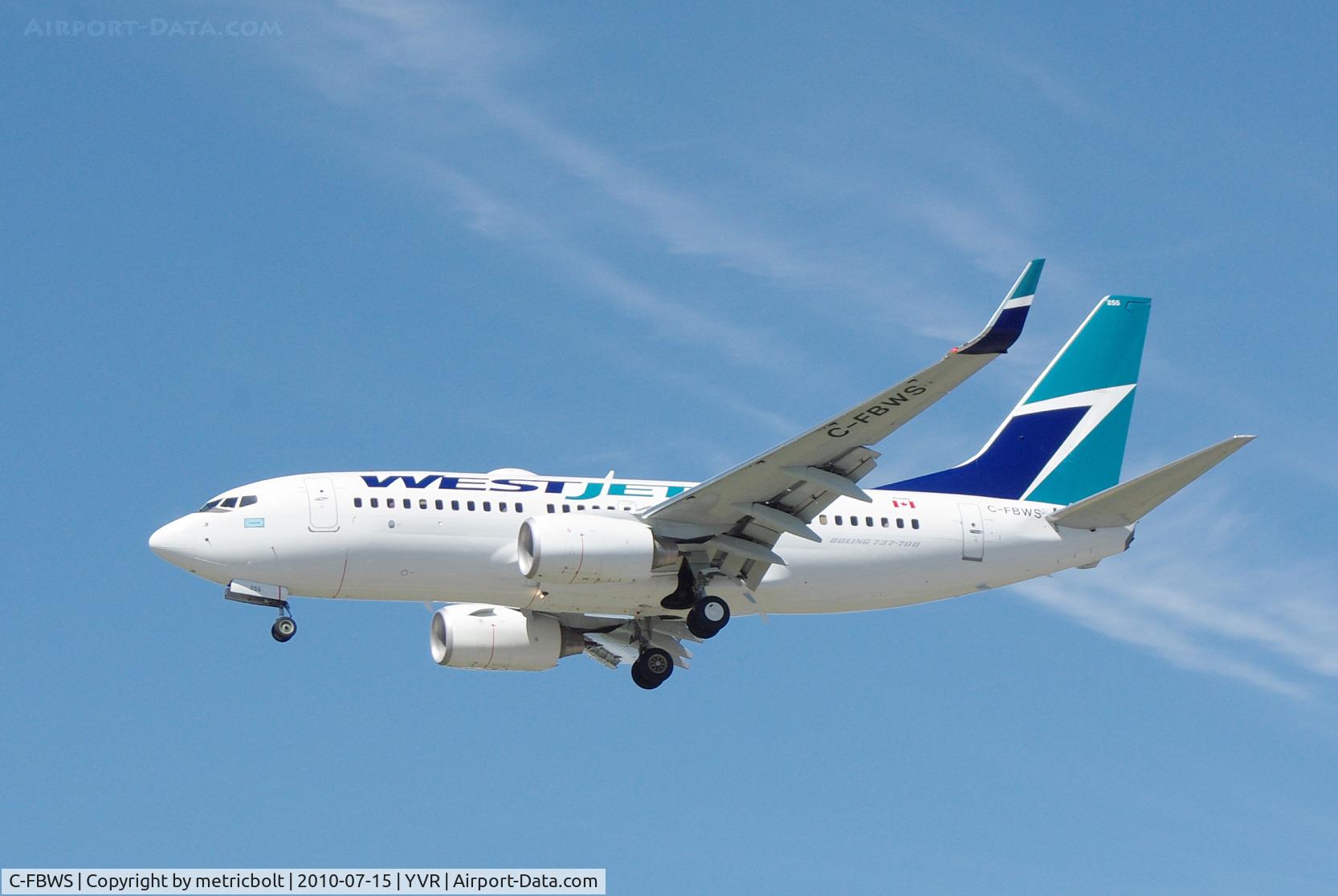 C-FBWS, 2009 Boeing 737-7CT C/N 37008, Landing at YVR