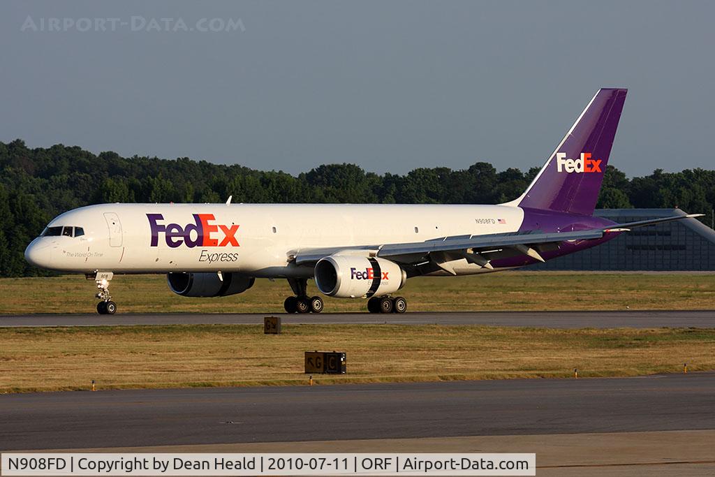 N908FD, 1993 Boeing 757-2B7 C/N 27199, FedEx 