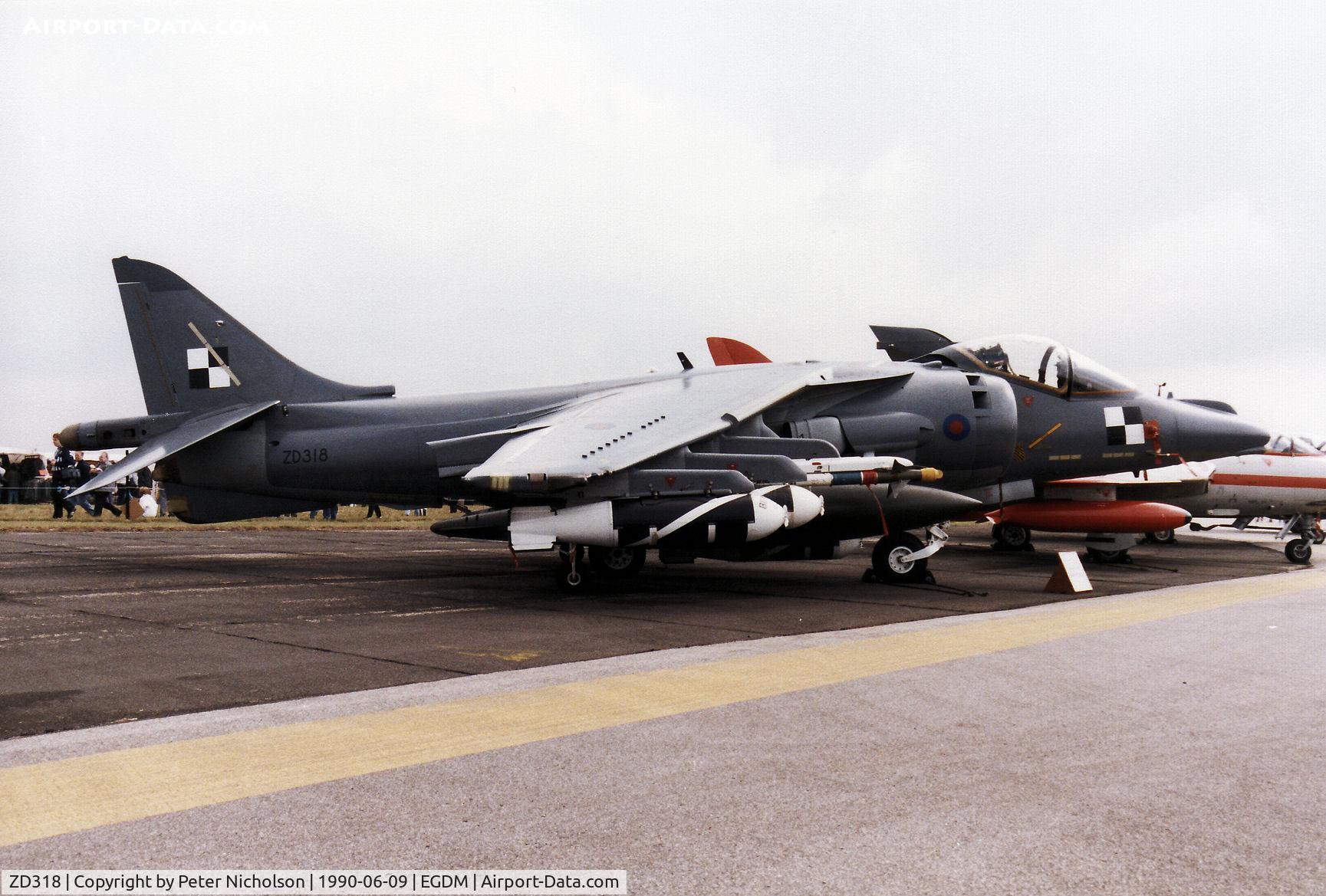 ZD318, 1985 British Aerospace Harrier GR.7A C/N 512041/DB1, Another view of the Harrier GR.7 development trials aircraft on display at the 1990 Boscombe Down Battle of Britain 50th Anniversary Airshow.