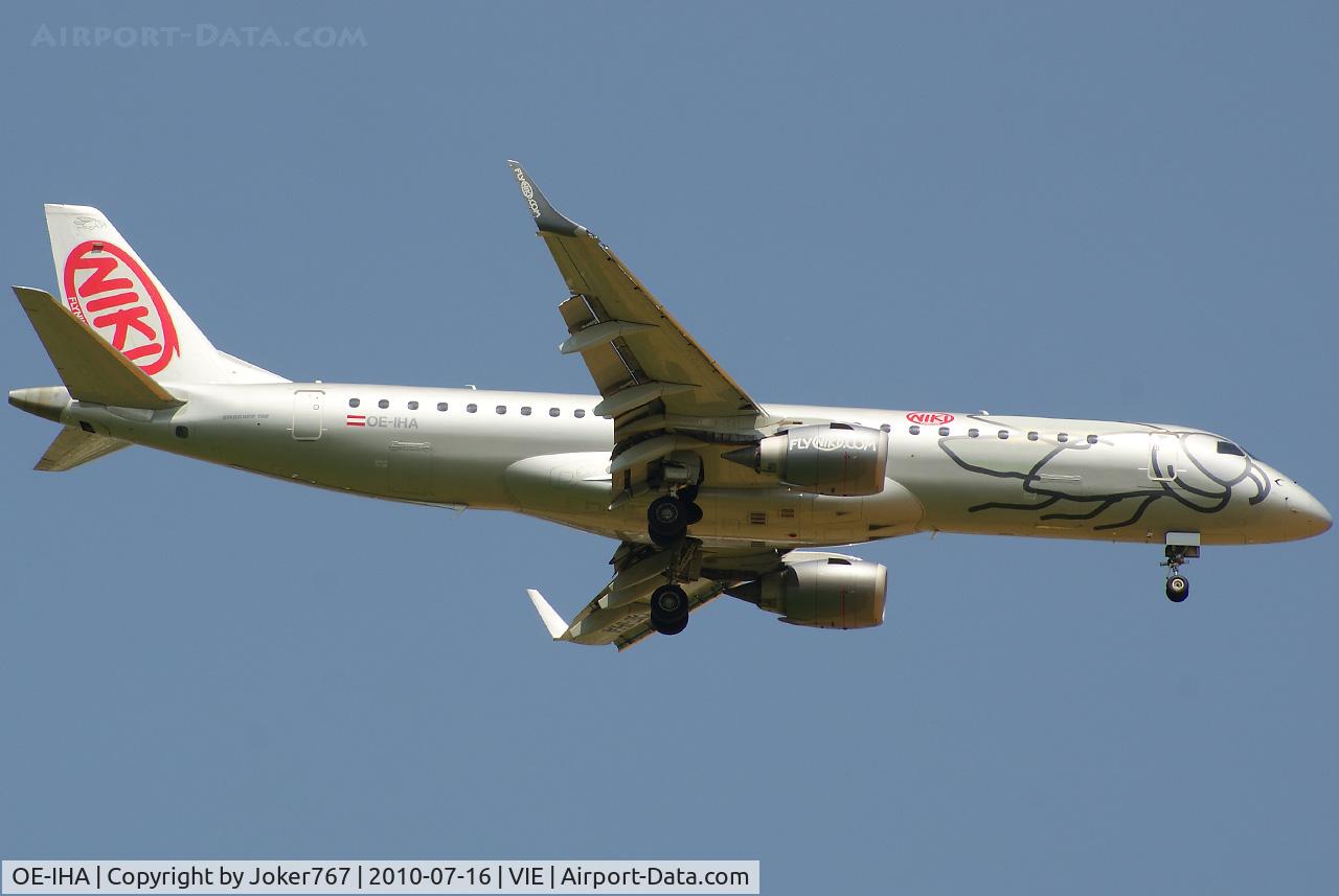 OE-IHA, 2009 Embraer 190LR (ERJ-190-100LR) C/N 19000285, NIKI