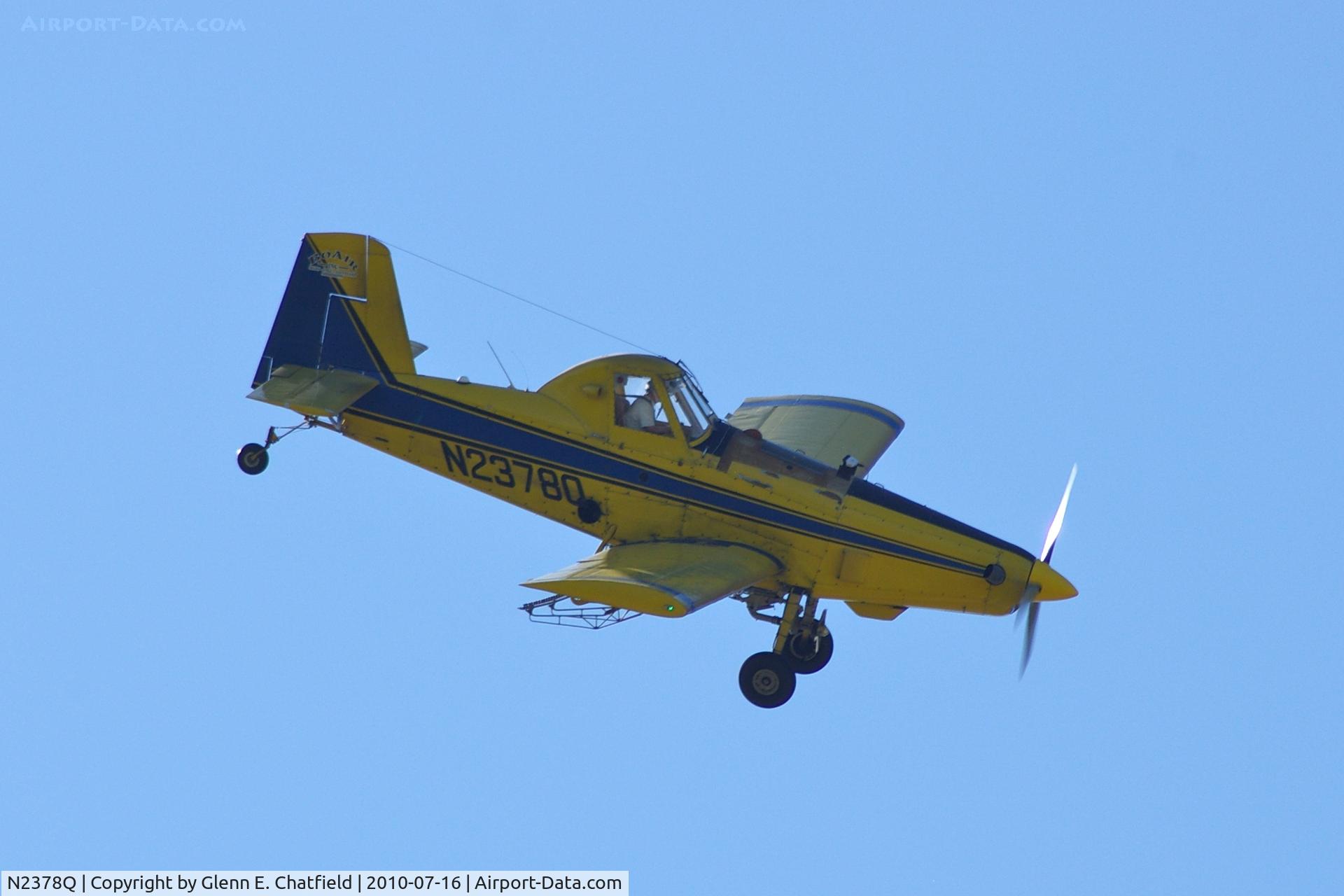 N2378Q, 1982 Air Tractor Inc AT-301 C/N 301-0454, Working the field just west of my neighborhood.  Now watching from my front yard in North Liberty Iowa