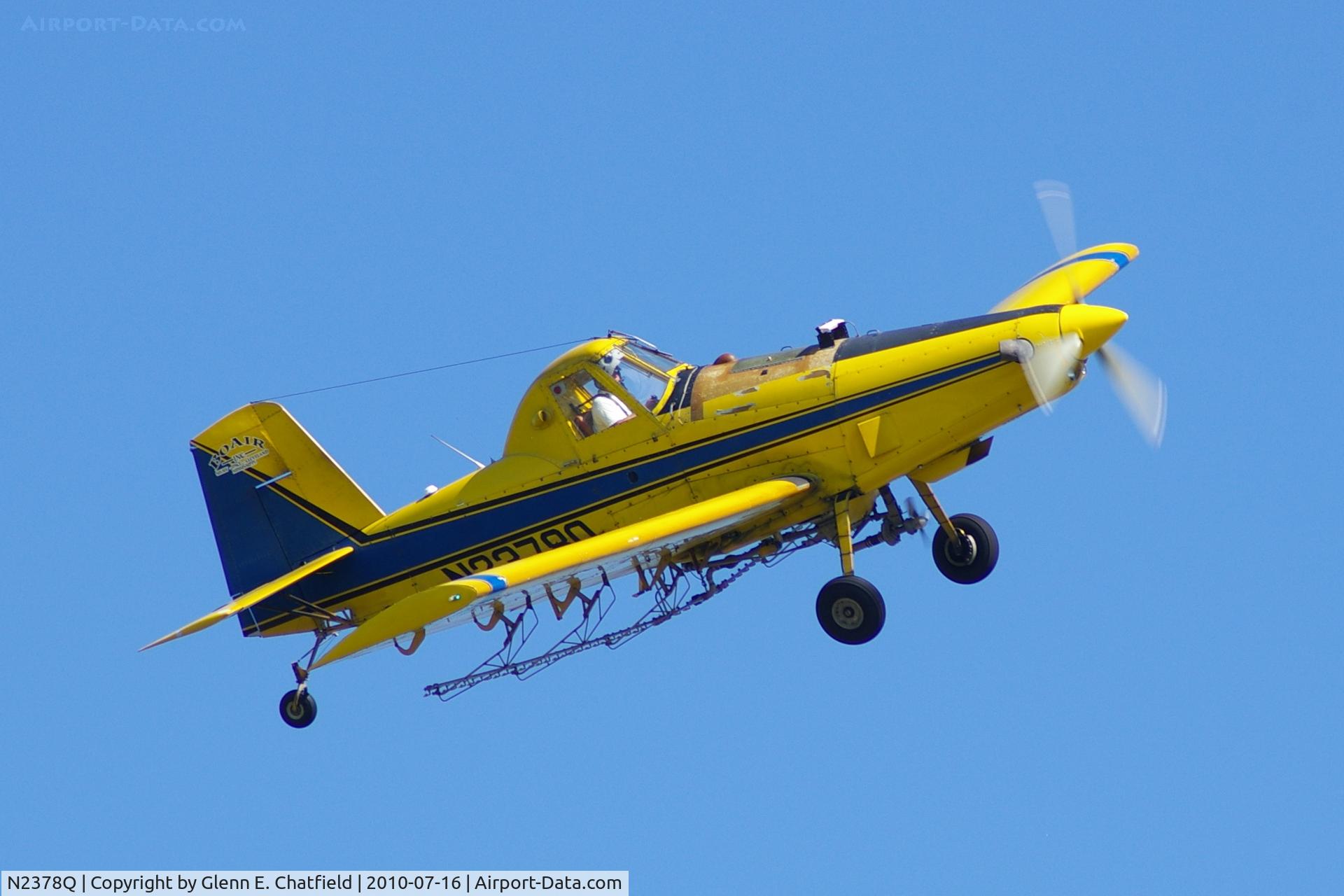 N2378Q, 1982 Air Tractor Inc AT-301 C/N 301-0454, Working the field just west of my neighborhood.  Now watching from my front yard in North Liberty Iowa.
