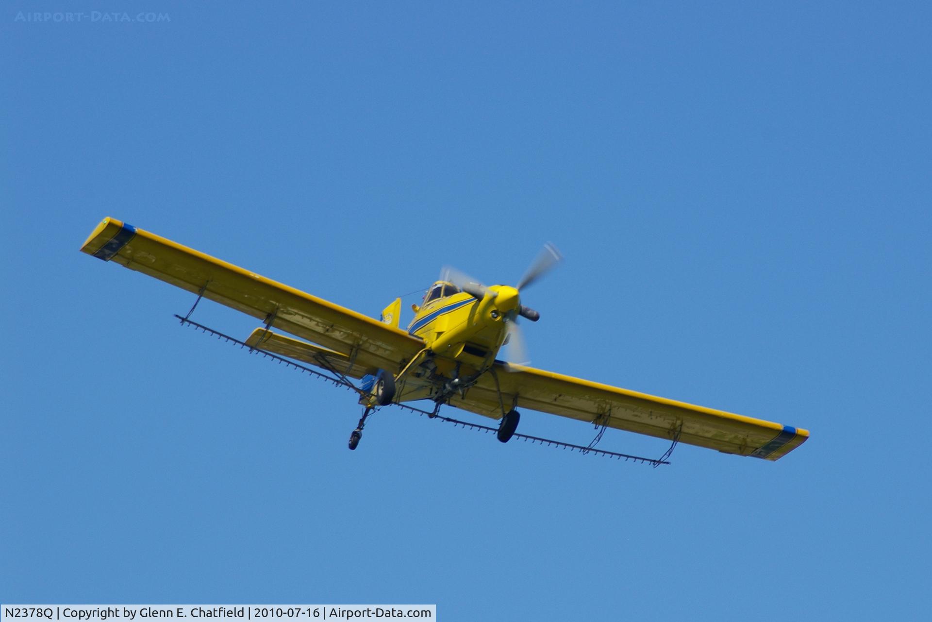 N2378Q, 1982 Air Tractor Inc AT-301 C/N 301-0454, Working the field just west of my neighborhood.  Now watching from my front yard in North Liberty Iowa.