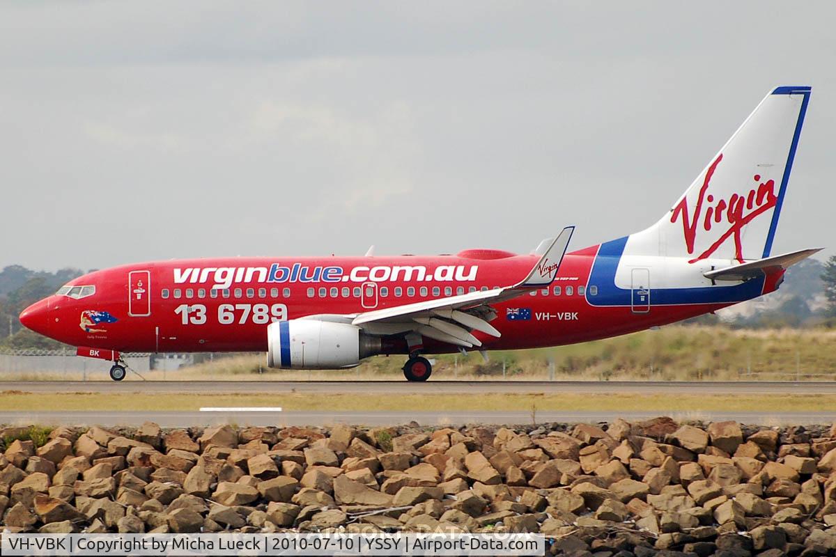 VH-VBK, 2002 Boeing 737-7Q8 C/N 30648, At Sydney