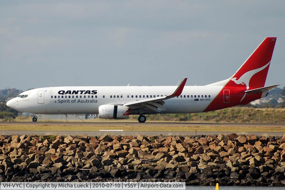 VH-VYC, 2004 Boeing 737-838 C/N 33991, At Sydney