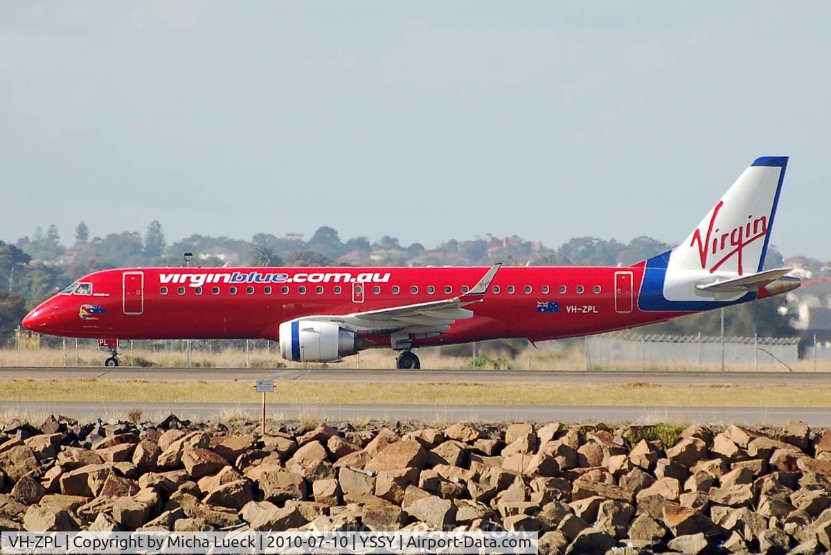VH-ZPL, 2008 Embraer 190AR (ERJ-190-100IGW) C/N 19000220, At Sydney