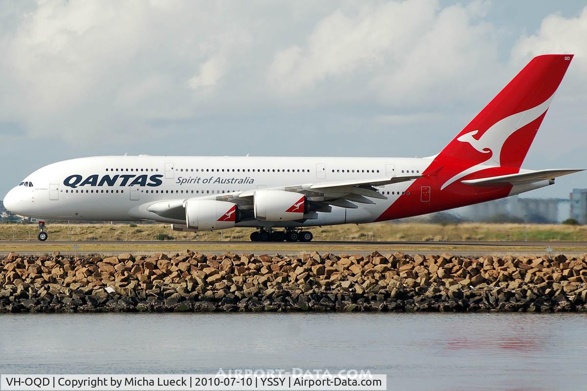 VH-OQD, 2008 Airbus A380-842 C/N 026, At Sydney