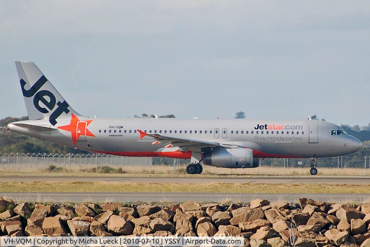 VH-VQM, 2005 Airbus A320-232 C/N 2608, At Sydney