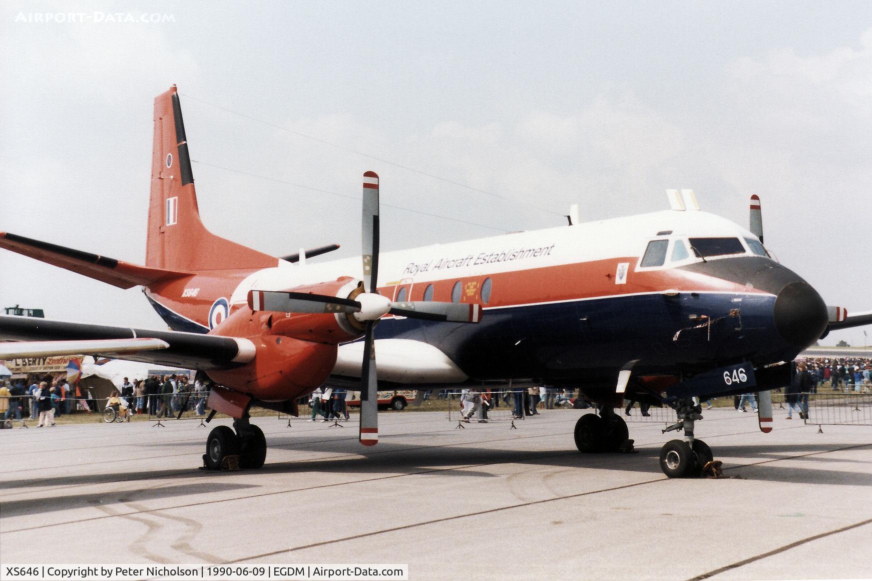 XS646, 1967 Hawker Siddeley HS-780 Andover C1 C/N Set 30, Another view of the Royal Aircraft Establishment Farnborough's Andover C.1, callsign Nugget 22, on display at the 1990 Boscombe Down Battle of Britain 50th Anniversary Airshow.