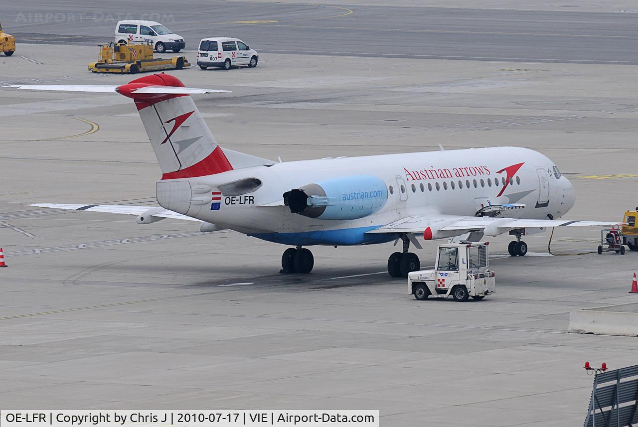 OE-LFR, 1996 Fokker 70 (F-28-0070) C/N 11572, Austrian arrows Fokker 70