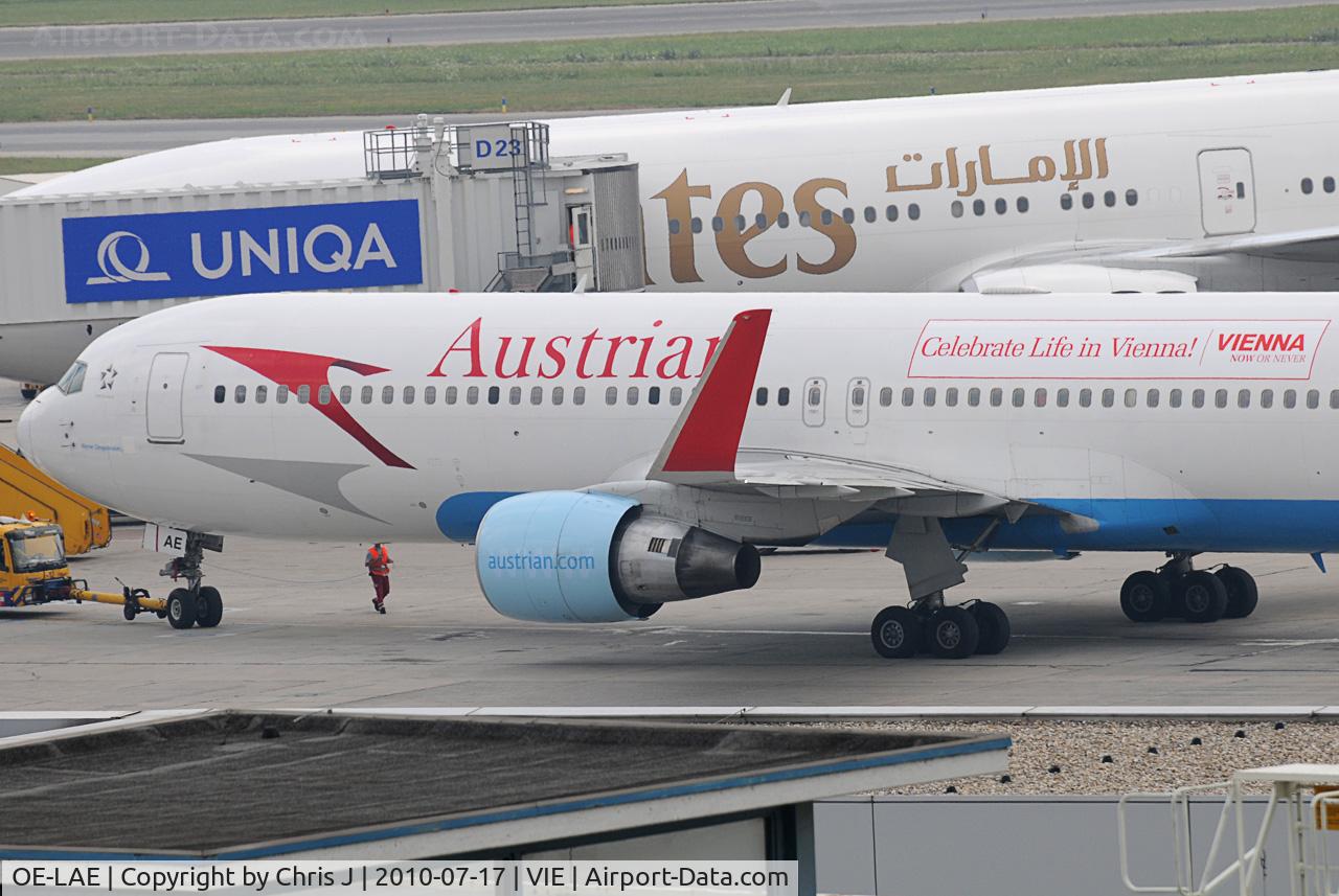 OE-LAE, 2000 Boeing 767-3Z9/ER C/N 30383, Austrian Airlines Boeing 767-3Z9