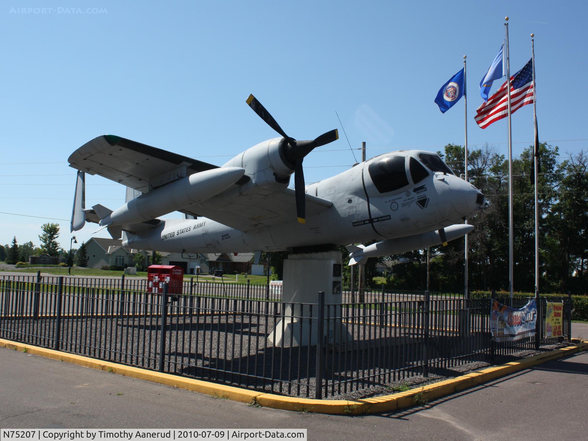 N75207, 1959 Grumman OV-1A Mohawk C/N Not found (4), 1959 Grumman OV-1A, c/n: 59-2617, displayed as 59-2622.  Dedicated in memory of Major Mike Langer.  Donated & Erected by American Wings Air Museum.  St Francis MN, American Legion.