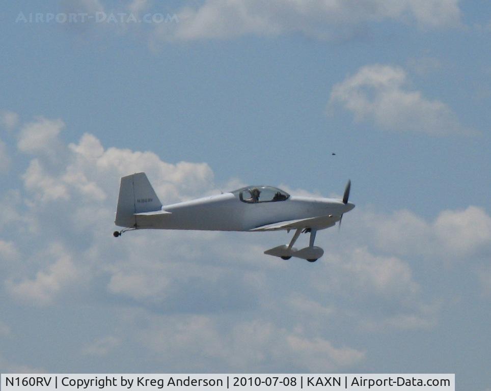 N160RV, 1996 Vans RV-6 C/N 20244, Vans RV-6 departing runway 31.