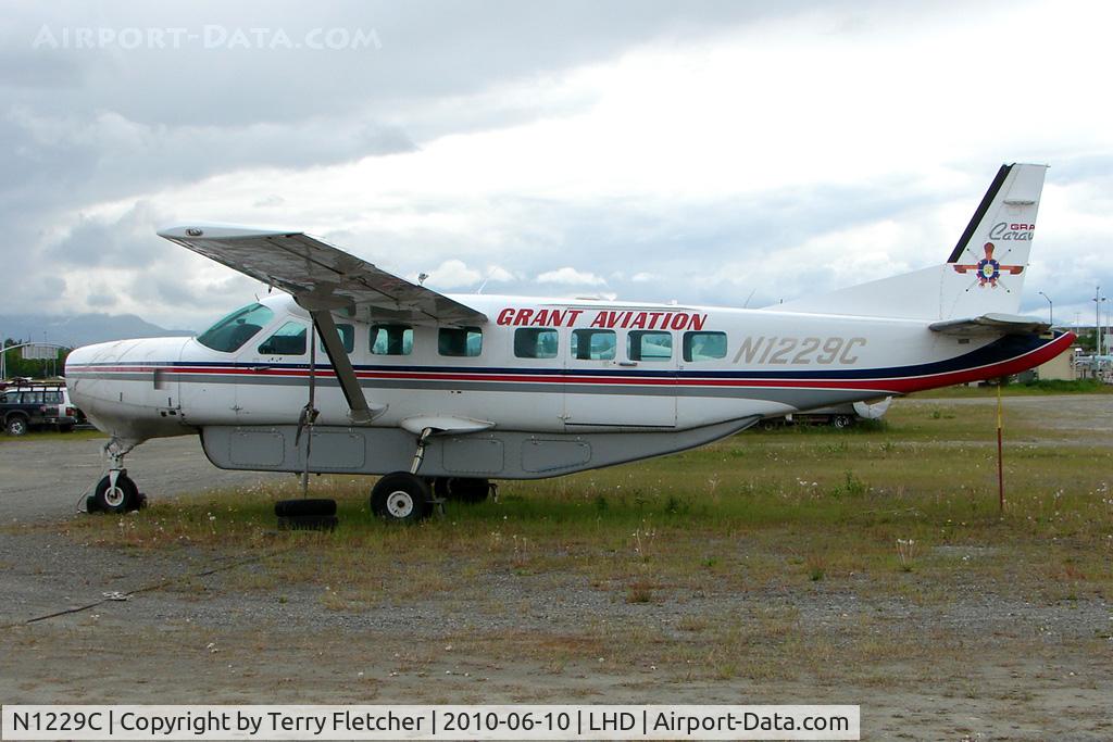 N1229C, 1996 Cessna 208B Grand Caravan C/N 208B0589, 1996 Cessna 208B, c/n: 208B0589 at Lake Hood