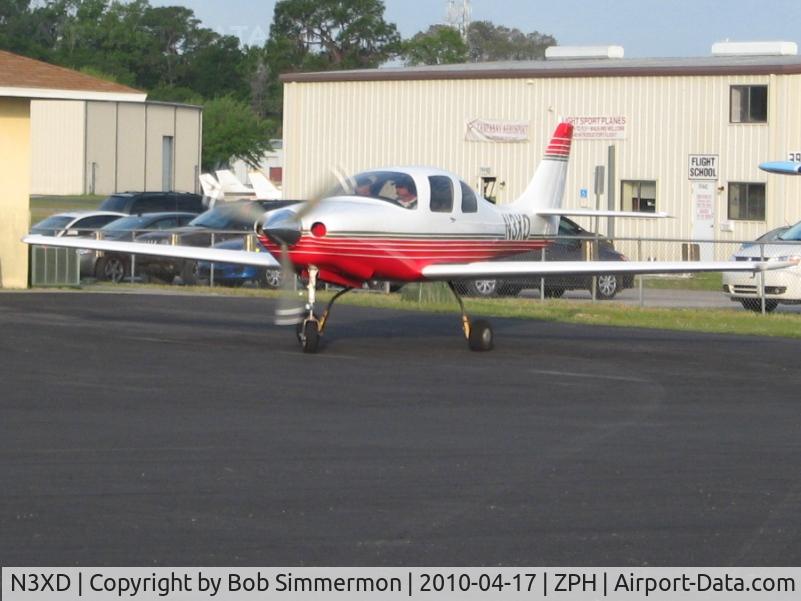 N3XD, 1996 Lancair IV C/N 204, On the ramp at Zephyrhills, Florida