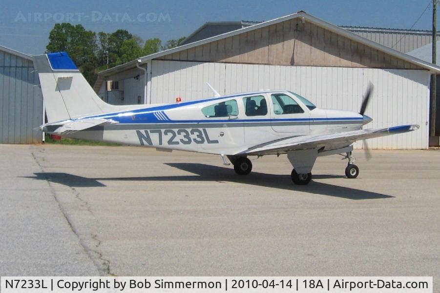N7233L, 1984 Beech F33A Bonanza C/N CE-1049, Arriving at Canon, Georgia