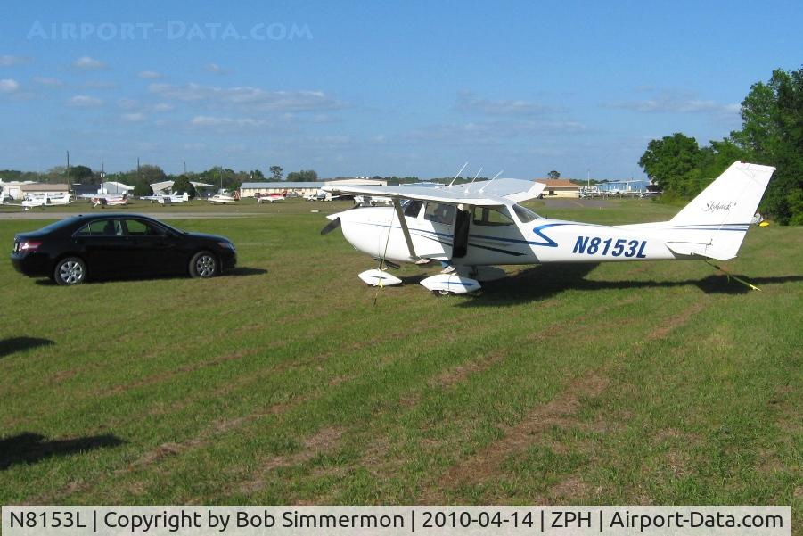 N8153L, 1967 Cessna 172H C/N 17256353, In the grass at Zephyrhills, Florida