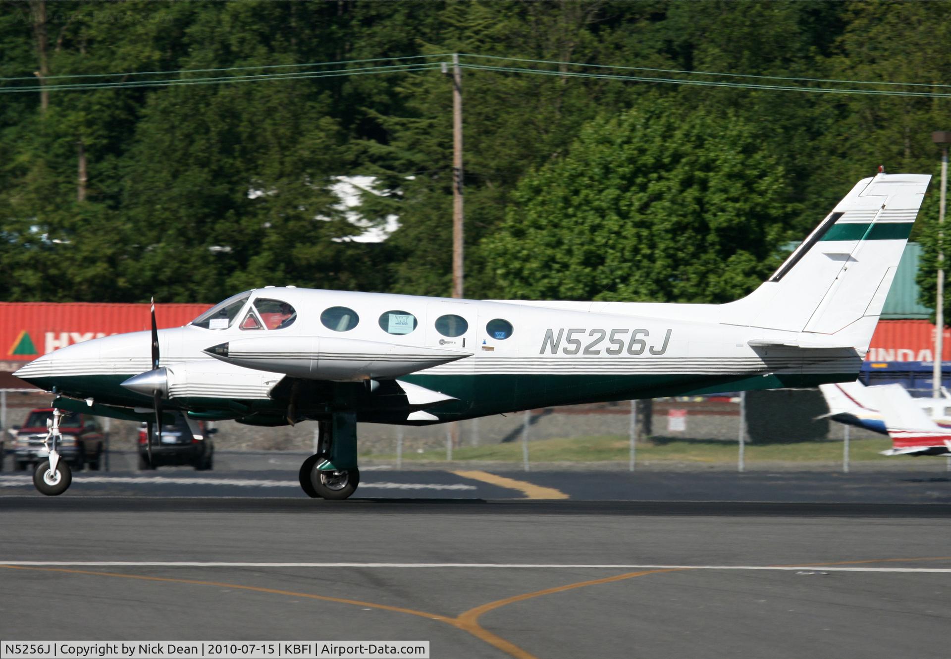 N5256J, 1977 Cessna 340A C/N 340A0403, KBFI