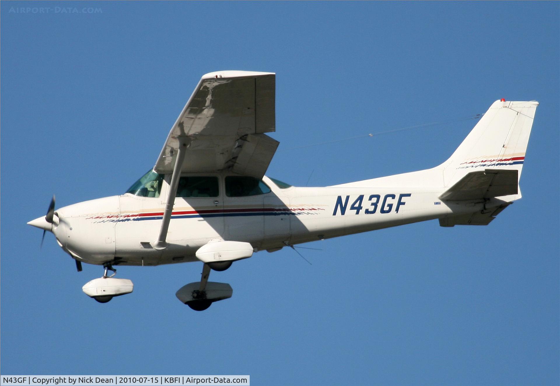 N43GF, 1980 Cessna 172P C/N 17274453, KBFI