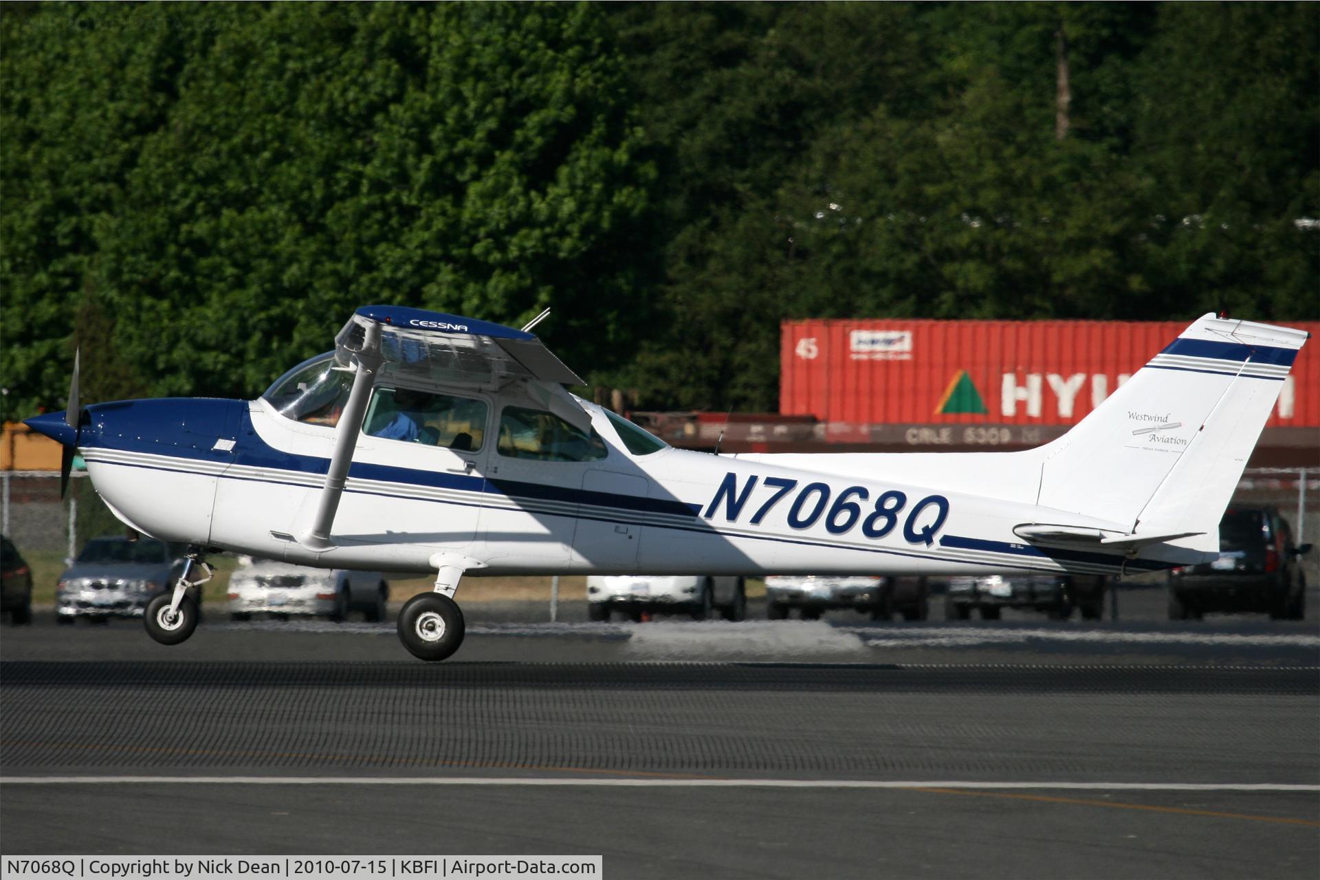 N7068Q, 1972 Cessna 172L C/N 17260368, KBFI