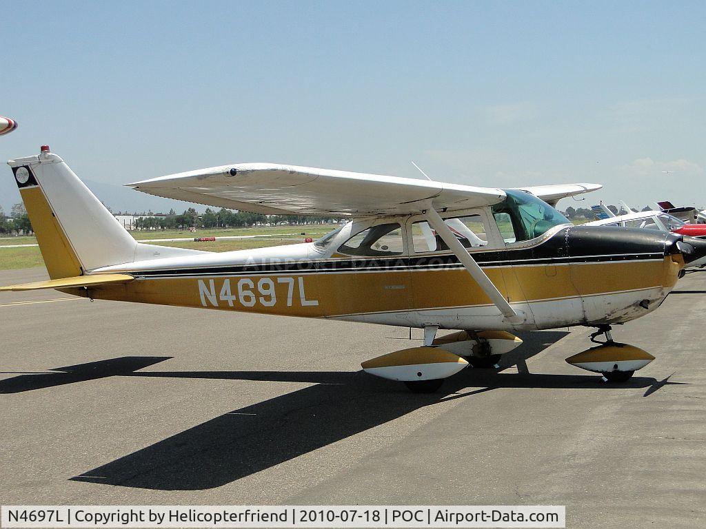 N4697L, 1966 Cessna 172G C/N 17254692, Parked for display