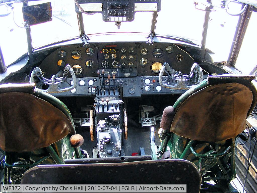 WF372, 1952 Vickers Varsity T.1 C/N 531, Cockpit of Vickers Varsity T.1 preserved at the Brooklands Museum