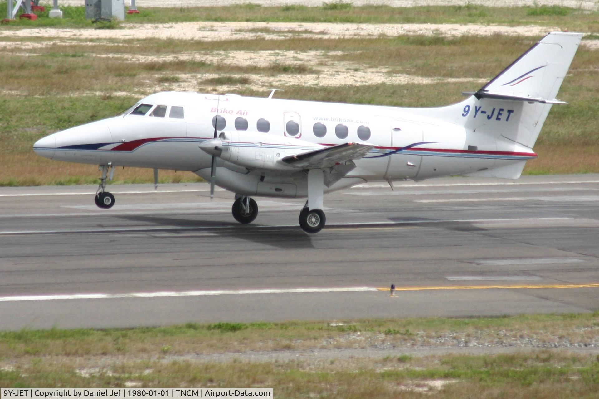 9Y-JET, 1991 British Aerospace BAe-3102 Jetstream 31 C/N 939, Winair 9Y-JET landing at TNCM